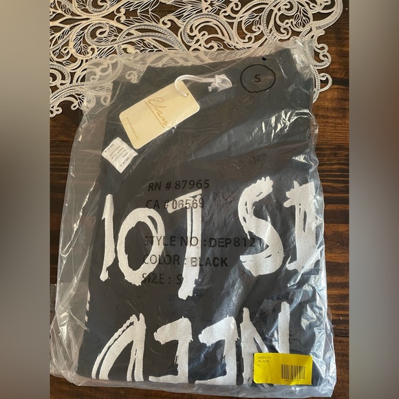 NWT ELAN Black ALL YOU NEED IS LOVE Shacket - Picture 6 of 6